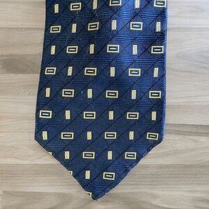 Joseph A. Bank Mens Silk Necktie